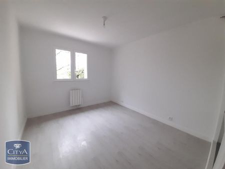 Location Maison 4 pièces 100m² AGEN 47000 - Photo 4