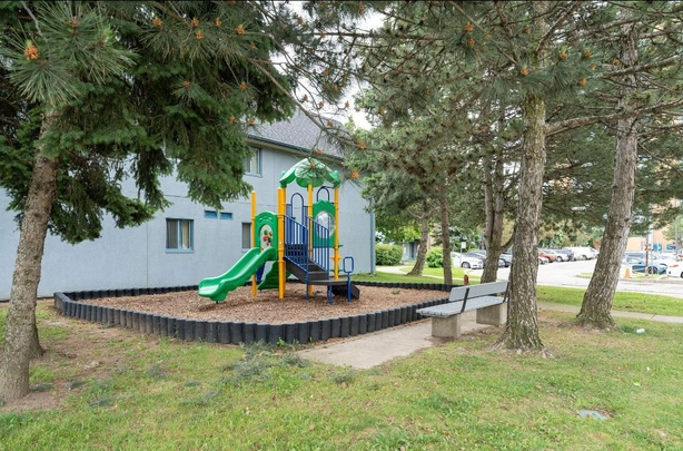 For Lease - 95 Trailwood Drive Unit# 613, Mississauga, Ontario - Photo 1