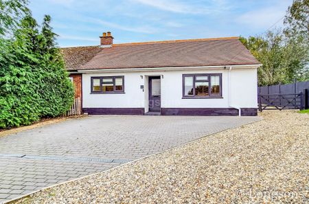 Latimer Way, North Pickenham - Photo 3