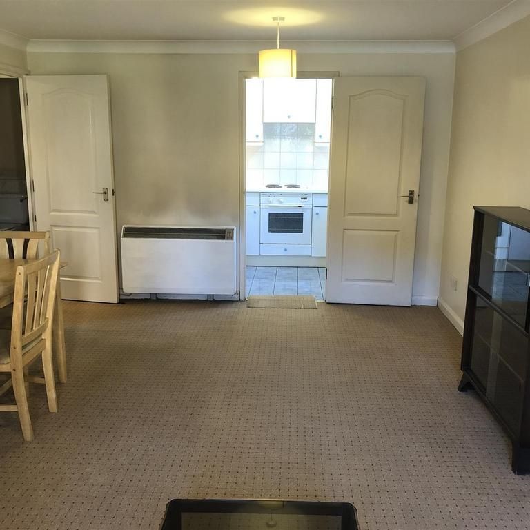 1 bedroom apartment to rent - Photo 1