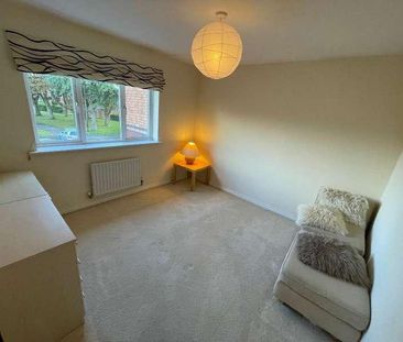 Lingfield Avenue, Sale, Manchester, M33 - Photo 3