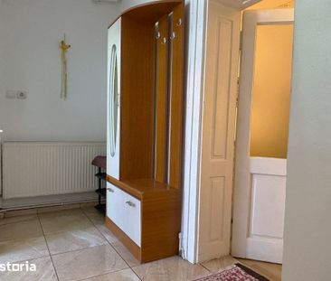 Apartament la casă, 2 camere, zona Lupeni - Photo 2