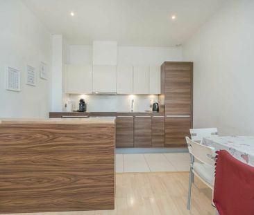 Bromyard Avenue - Photo 1