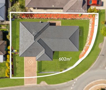 Spacious, Stylish & Perfectly Positioned – Family Living at Its Best - Photo 6