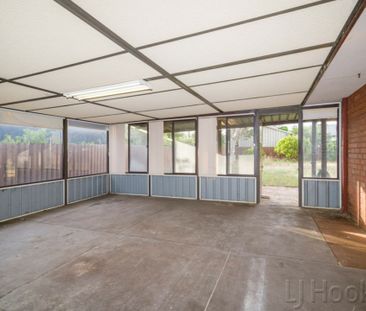 Spacious Family Home - Photo 2