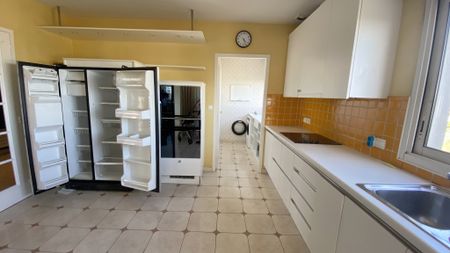 Location Appartement 5 pièces 196m² ANGERS 49100 - Photo 4