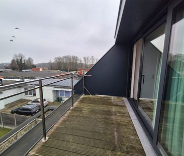 Modern dakappartement met 2 slaapkamers. - Foto 4