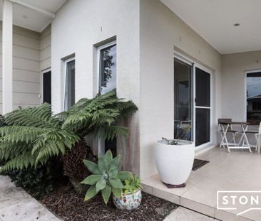 Fully Furnished 1-Bedroom Granny Flat in Sought-After Sapphire Beac... - Photo 6