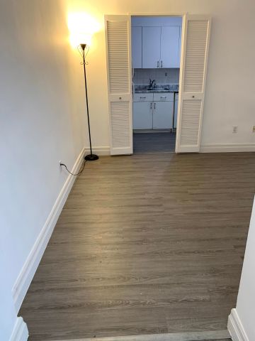 For Lease - 1 Massey Square Unit# 204, Toronto, Ontario - Photo 2