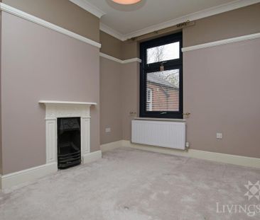 4 bedroom terraced house to rent - Photo 5