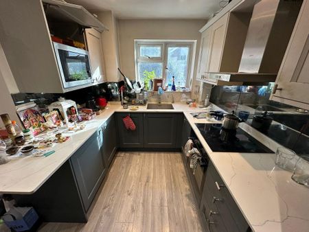 2 bedroom terraced house to rent - Photo 5