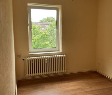 Demnächst verfügbar! Kleine 2-Zimmer-Wohnung in Kiel-Gaarden - Photo 1