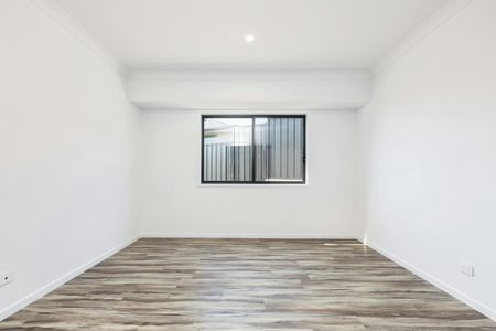 Four Bedroom Home! - Photo 3