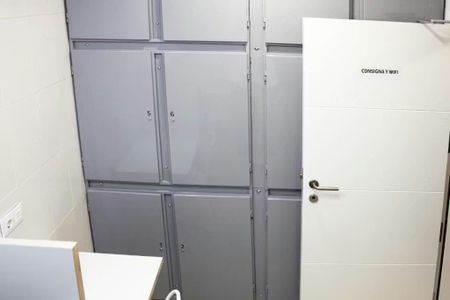 Plaza de Chamberí, Madrid, Community of Madrid 28010 - Photo 5