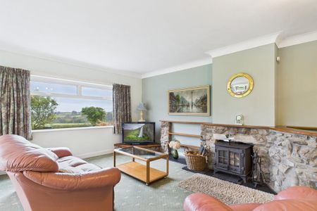 3 bedroom semi-detached house to rent - Photo 4