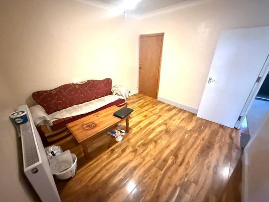 5 bedroom terraced house to rent - Photo 1