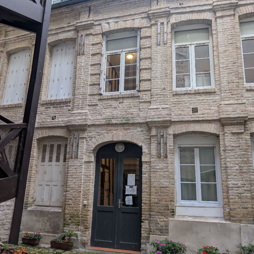 Location Appartement 2 pièces 42m² - Photo 1