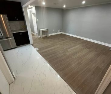 For Lease - 7 Toulon Road Unit# Main, Toronto, Ontario - Photo 2