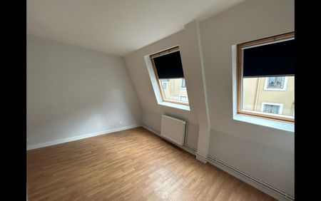 Location Appartement 4 pièces 78 m² La Châtre - Photo 4