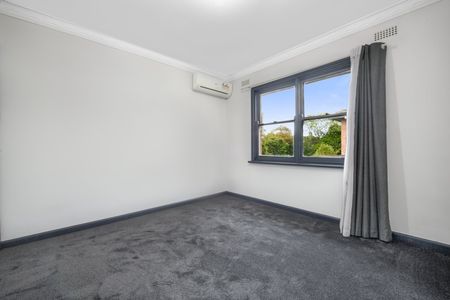Perfectly Positioned 3 Bedroom home - Photo 3