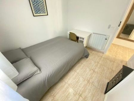 Calle de Orio, Madrid, Community of Madrid 28041 - Photo 2