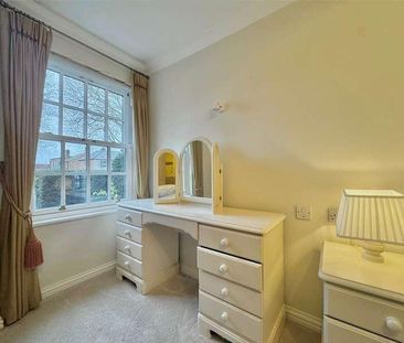 The Hart, Farnham, Surrey, Surrey, GU9 - Photo 6