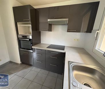 Location Appartement 3 pièces 59m² MARGUERITTES 30320 - Photo 2