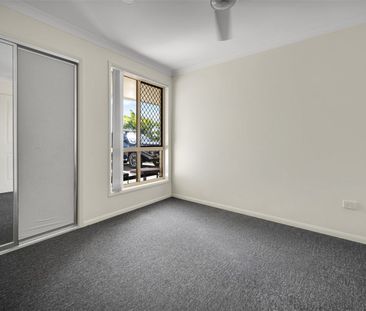 Spacious Family Living in a Peaceful, Convenient Location - Photo 4