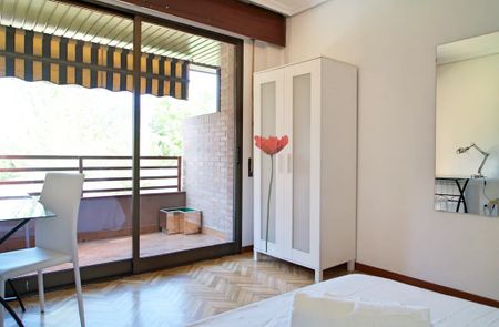 Calle de la Isla Malaita, Madrid, Community of Madrid 28035 - Photo 2