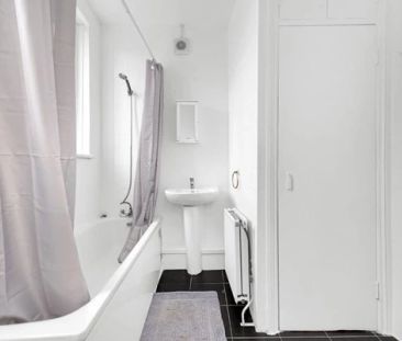 3 Bedroom House - Photo 1