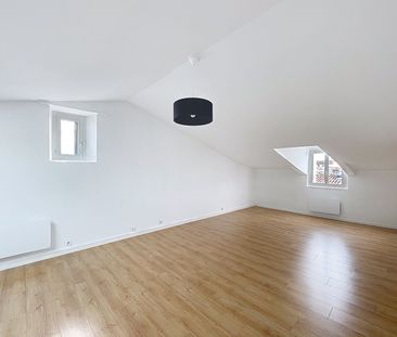 Location Appartement 3 pièces 70m² LA ROCHELLE 17000 - Photo 3