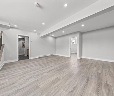 For Lease - 20 Inverkip Avenue Unit# B, Hunt Club - South Keys and ... - Photo 6