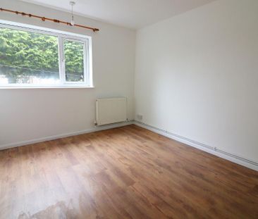 2 Bedroom Maisonette To Rent - Photo 1