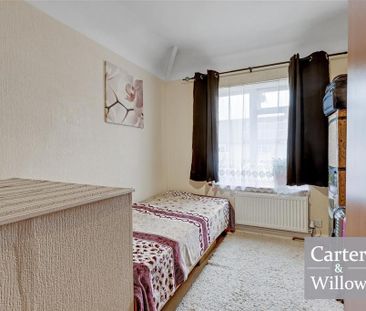3 bedroom end of terrace house to rent - Photo 6