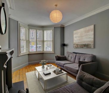 3 bedroom terraced house to rent - Photo 2