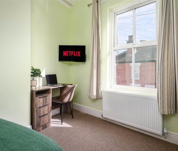 1 bedroom property to rent - Photo 1