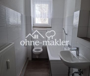 2-Raum-Whg., Bad mit Fenster, Badewanne incl. Dusche, neu renoviert... - Photo 2