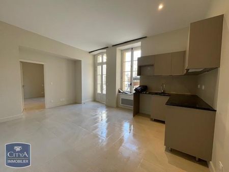 Location Appartement 3 pièces 59m² NARBONNE 11100 - Photo 3