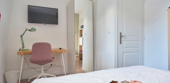 DUNKERQUE R Roommate 5 Bedrooms at Lambersart - Photo 2