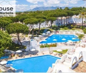 Alquiler de chalet adosado en Reserva de Marbella - Photo 4