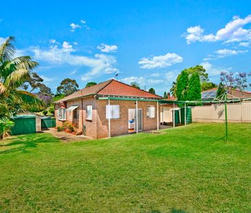 Spacious 4-Bedroom House for Rent - the heart of Eastwood - Photo 5