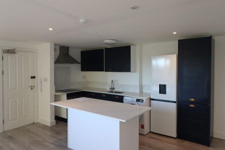 2 bedroom flat to rent - Photo 3