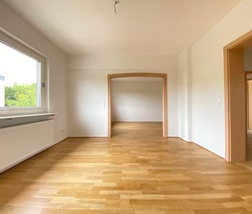 Seltene Gelegenheit! 3,5 Zimmer-Wohnung top saniert mit 300 qm Gart... - Foto 1