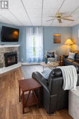 245 COLBORNE STREET - Photo 1