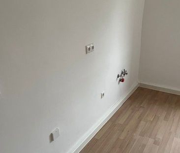 Renovierte 2 - Zimmer Wohnung mit Balkon in Uninähe! - Photo 1