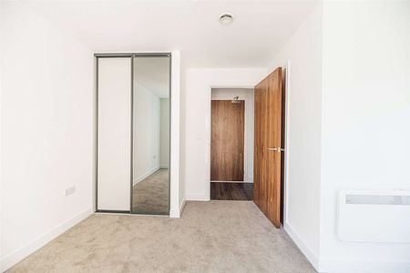Unfurnished Two Bedroom Apartment with an allocated parking space, located on the Fifth floor in a stunning new development. Available from 5th July 2024. - Photo 3