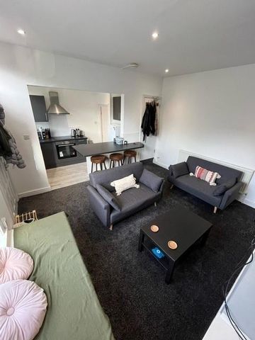 3 bedroom house to rent - Photo 3