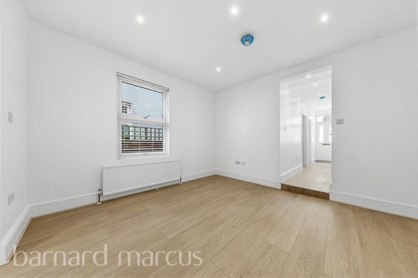 Leverson Street - Photo 1