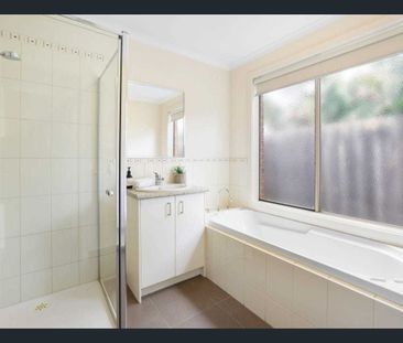 Prime Location in a Private Cul-de-Sac - Photo 5