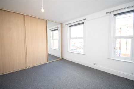 Ionic Street, CH42 2BL, Birkenhead - Photo 3